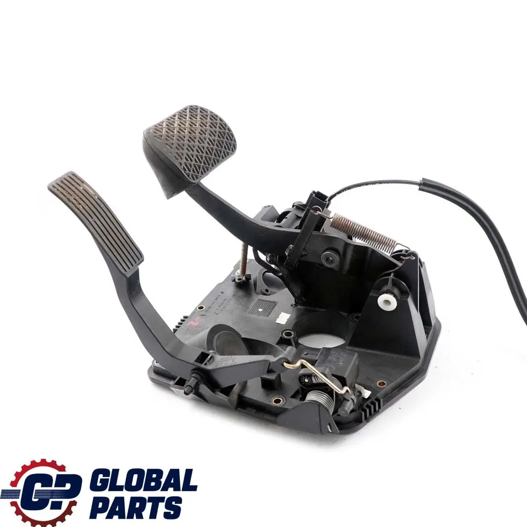  Mercedes-Benz A-Class W168 2 Pedal Assembly Pedal System - SKU rhd-A1682900549-2 - Part number A1682900549