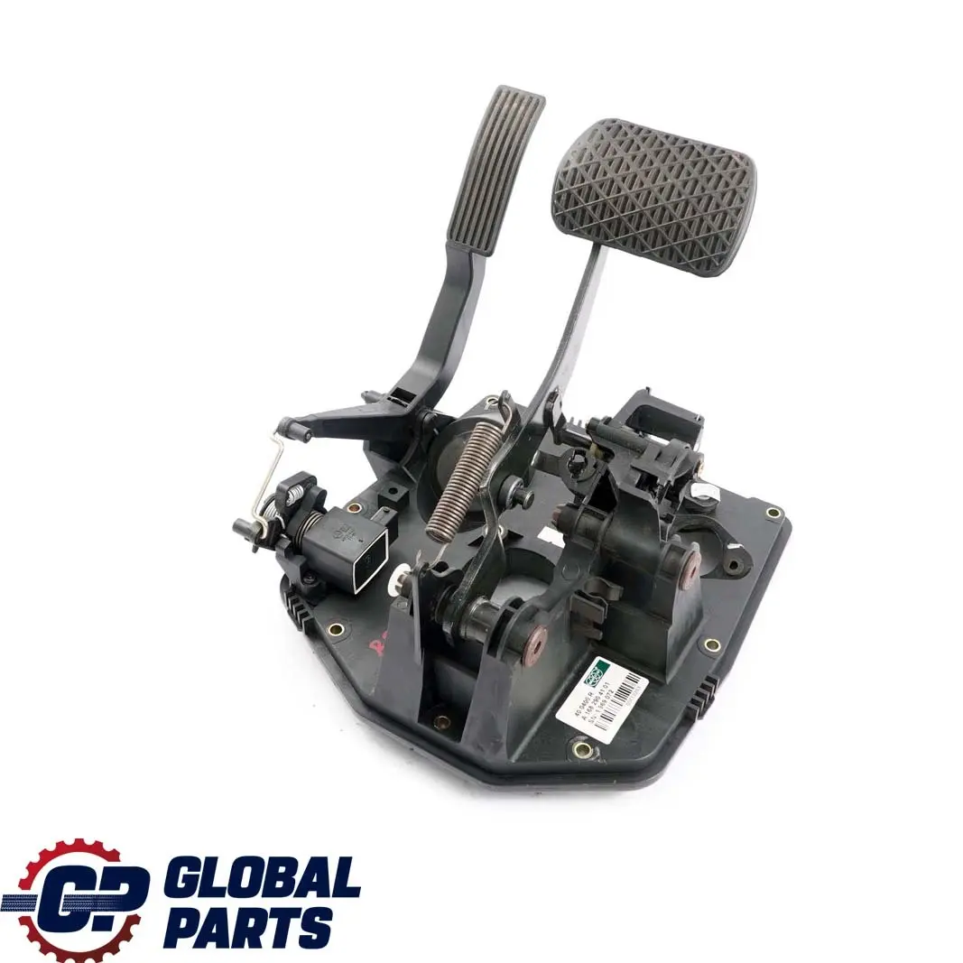 Mercedes-Benz A-Class W168 3 Pedal Assembly Pedal System to with Part number A1682900549 Mercedes-Benz A-Class W168 3 Pedal Assembly Pedal System - SKU rhd-A1682900549-3 - Part number A1682900549