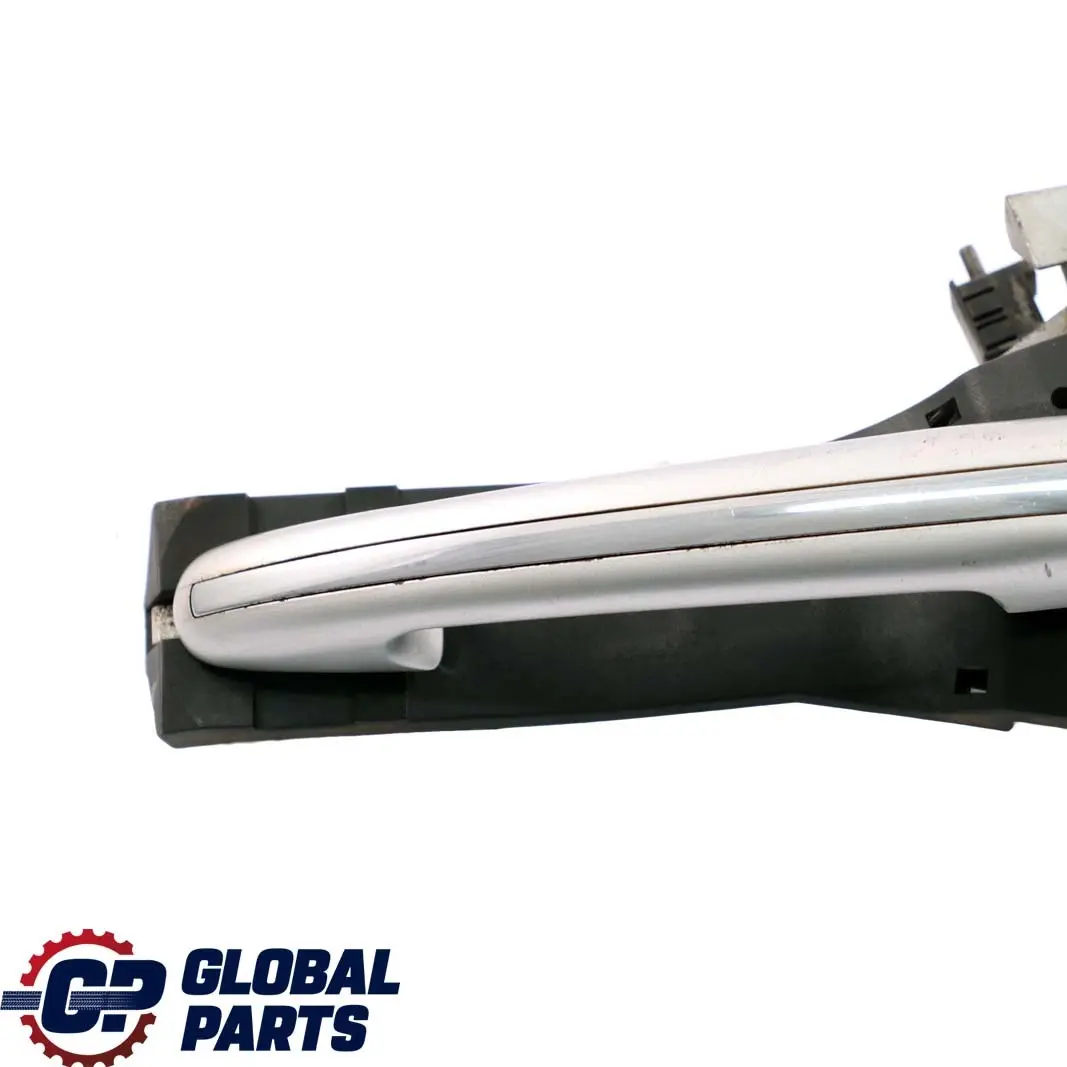 Mercedes-Benz A-Class W168 Front Right Door O/S Handle Polar Silver Metallic to with Part number A1687601434 Mercedes-Benz A-Class W168 Front Right Door O/S Handle Polar Silver Metallic - SKU rhd-A1687601434-PS - Part number A1687601434