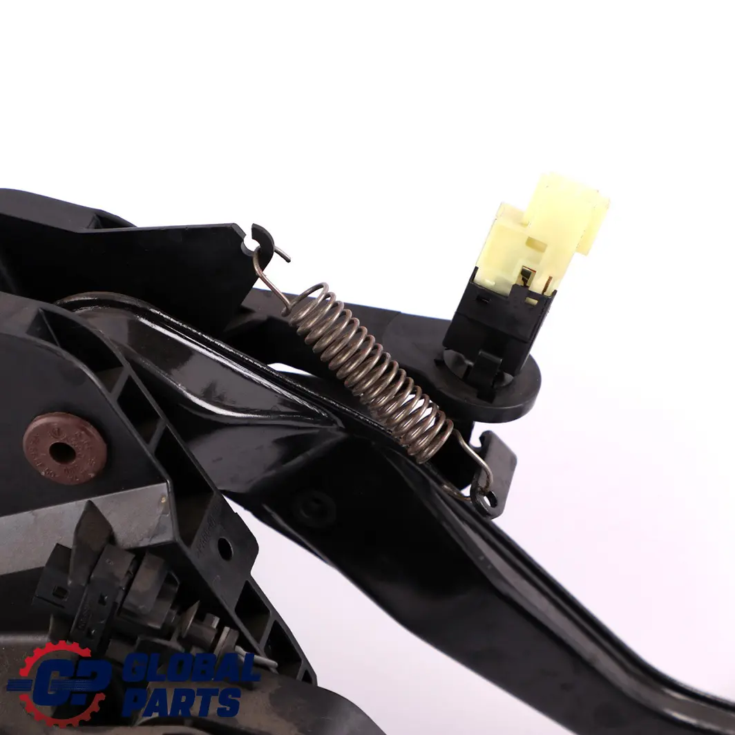 Mercedes-Benz A B Class W169 W245 180 CDI Brake Clutch Pedal Box to with Part number A1692900616 Mercedes-Benz A B Class W169 W245 180 CDI Brake Clutch Pedal Box - SKU rhd-A1692900616 - Part number A1692900616