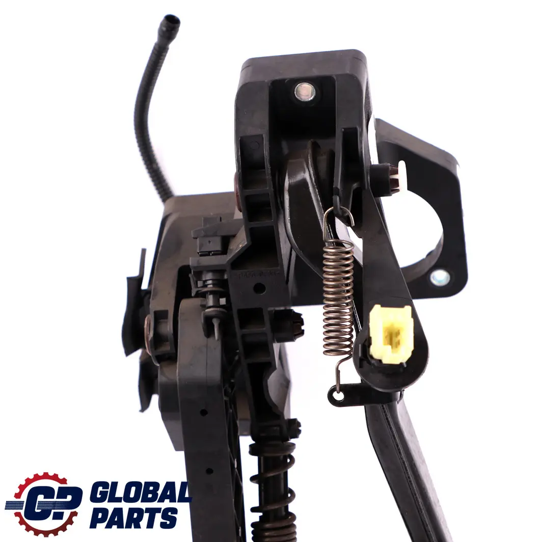 Mercedes-Benz A B Class W169 W245 180 CDI Brake Clutch Pedal Box to with Part number A1692900616 Mercedes-Benz A B Class W169 W245 180 CDI Brake Clutch Pedal Box - SKU rhd-A1692900616 - Part number A1692900616