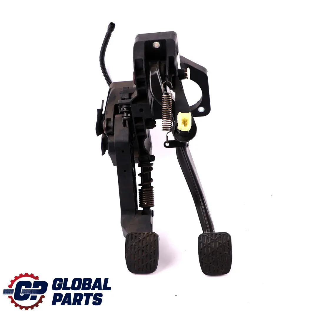Mercedes-Benz A B Class W169 W245 180 CDI Brake Clutch Pedal Box to with Part number A1692900616 Mercedes-Benz A B Class W169 W245 180 CDI Brake Clutch Pedal Box - SKU rhd-A1692900616 - Part number A1692900616
