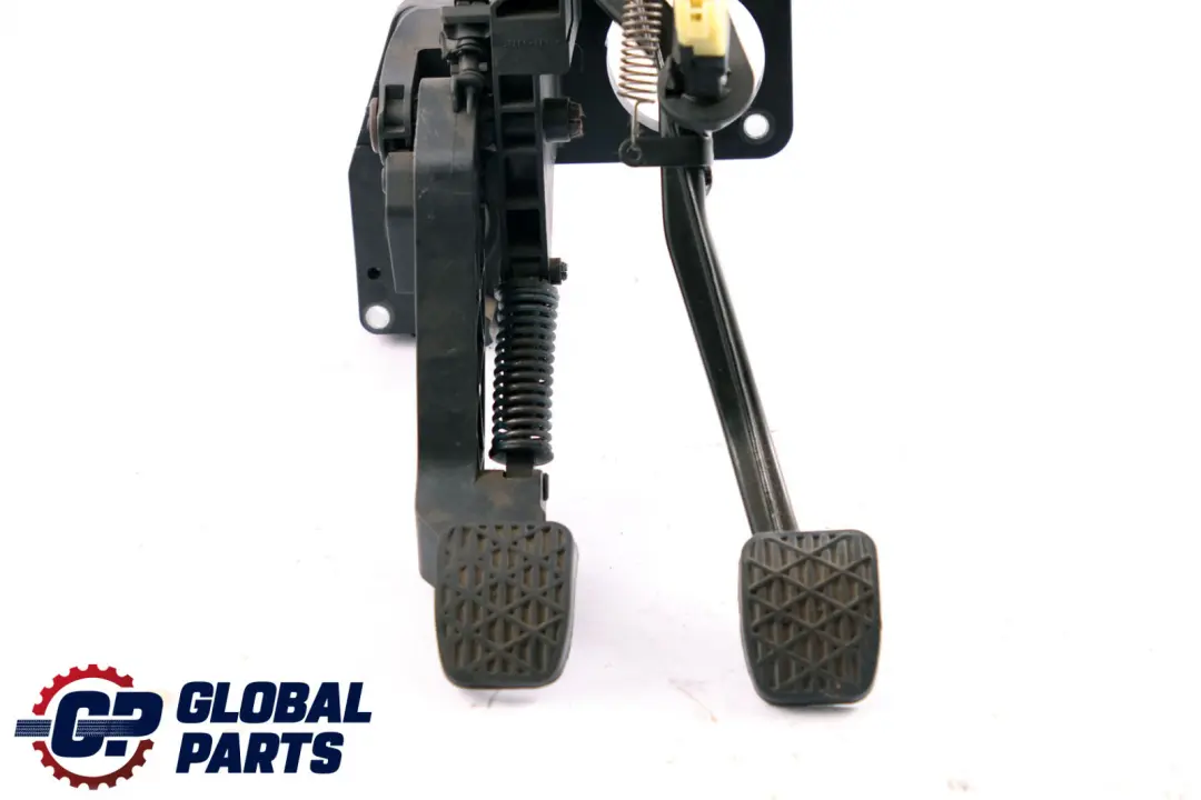 Mercedes-Benz A Class W169 Brake Clutch Pedal Box to with Part number A1692901101 Mercedes-Benz A Class W169 Brake Clutch Pedal Box - SKU rhd-A1692901101 - Part number A1692901101