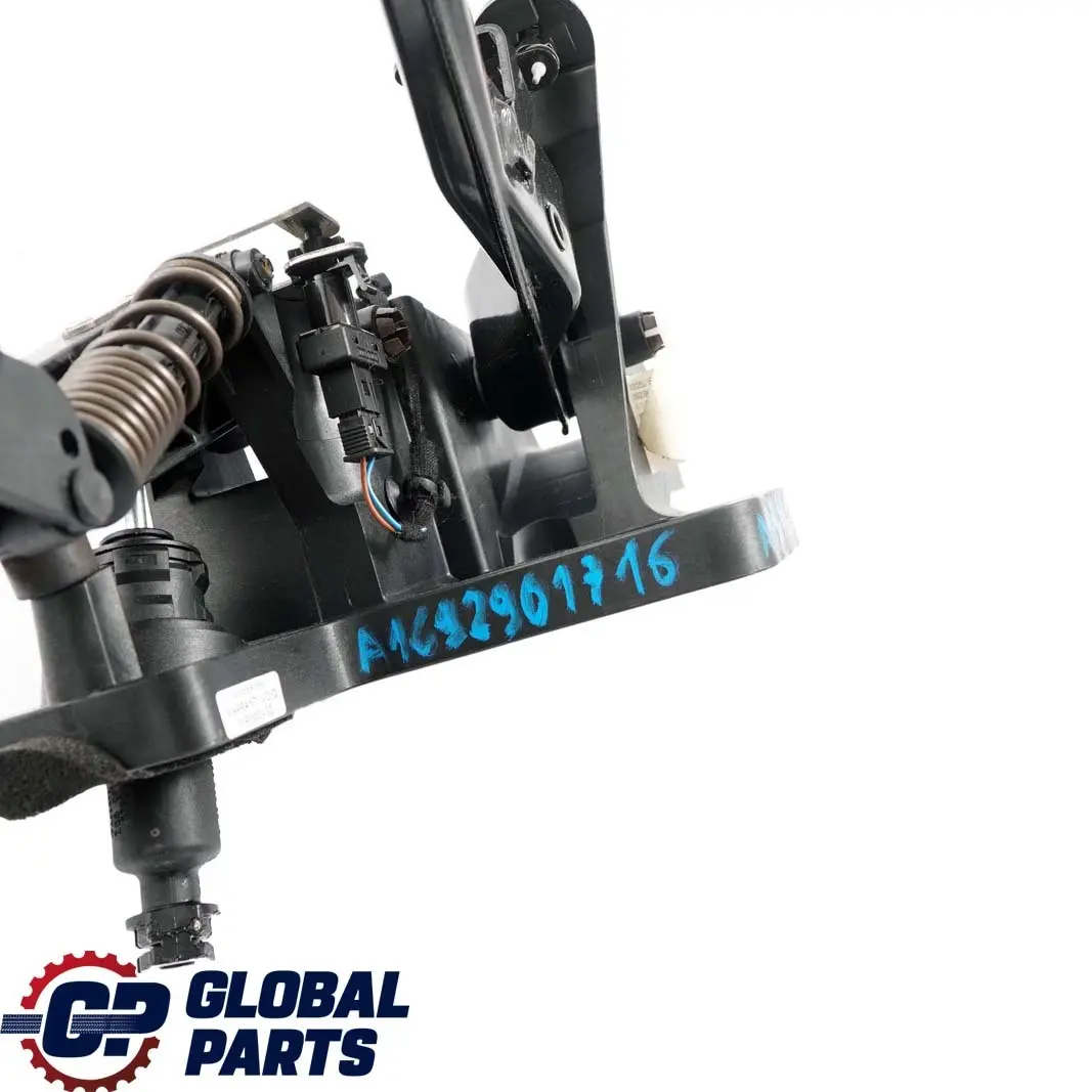 Mercedes-Benz A B Class W169 W245 Brake Clutch Pedals Box to with Part number A1692901716 Mercedes-Benz A B Class W169 W245 Brake Clutch Pedals Box - SKU rhd-A1692901716 - Part number A1692901716