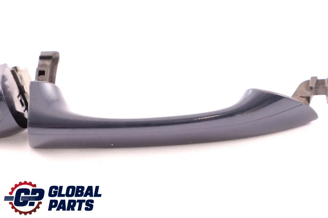 Mercedes-Benz A-Class W169 Handle Front Right O/S Door Atoll Blue Metallic 375U to with Part number A1697660002 Mercedes-Benz A-Class W169 Handle Front Right O/S Door Atoll Blue Metallic 375U - SKU rhd-A1697660002-AB - Part number A1697660002