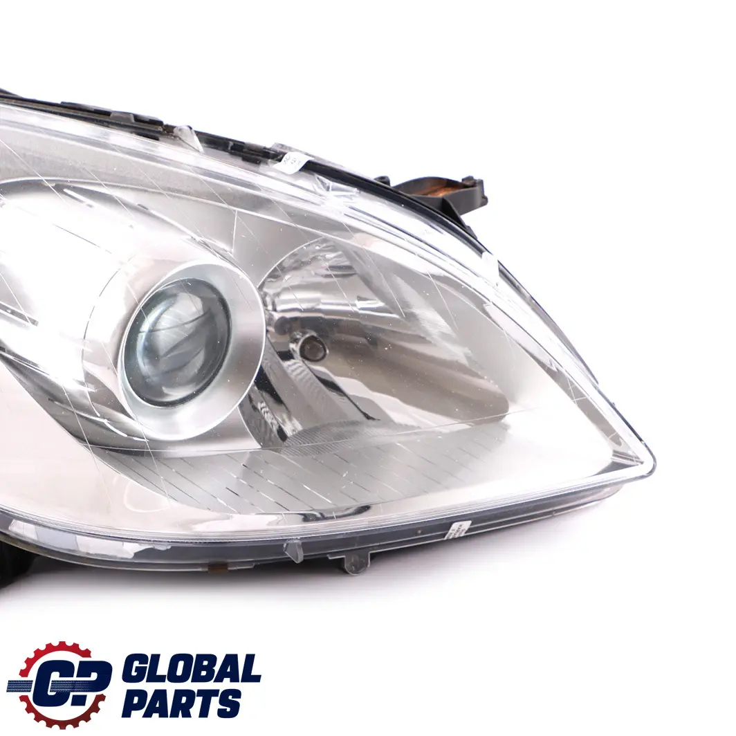 Mercedes-Benz B-Class W245 Headlight Headlamp Lamp Front Right O/S to with Part number A1698208061 Mercedes-Benz B-Class W245 Headlight Headlamp Lamp Front Right O/S - SKU rhd-A1698208061 - Part number A1698208061