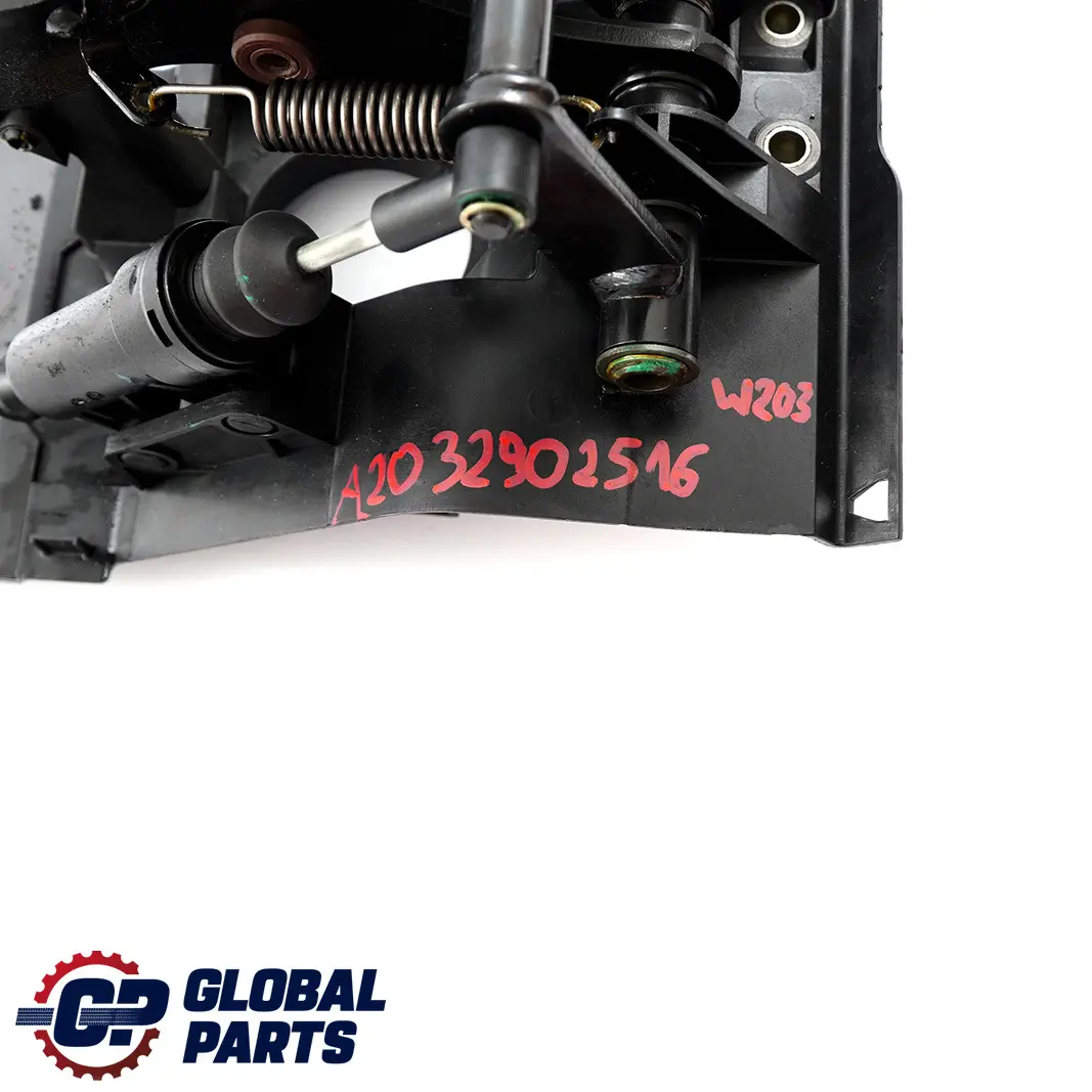 Mercedes-Benz C-Class W203 Manual Accelerator Clutch Pedal to with Part number A2032902516 Mercedes-Benz C-Class W203 Manual Accelerator Clutch Pedal - SKU rhd-A2032902516 - Part number A2032902516
