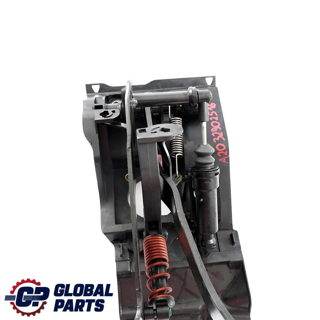  Mercedes-Benz C-Class W203 Manual Accelerator Clutch Pedal - SKU rhd-A2032902516 - Part number A2032902516