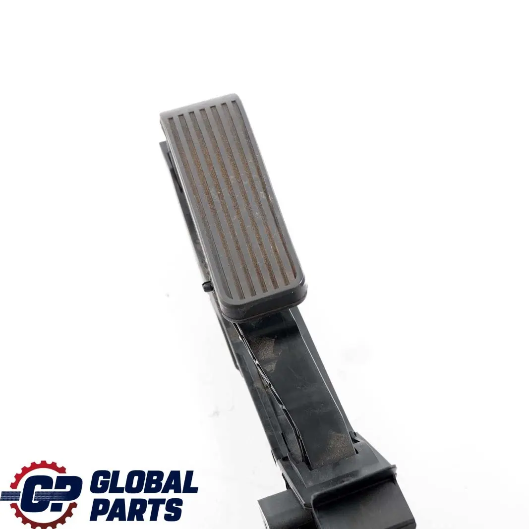 Mercedes-Benz C CLC Class W203 CL203 Accelerator Throttle Pedal to with Part number A2033000504 Mercedes-Benz C CLC Class W203 CL203 Accelerator Throttle Pedal - SKU rhd-A2033000504 - Part number A2033000504