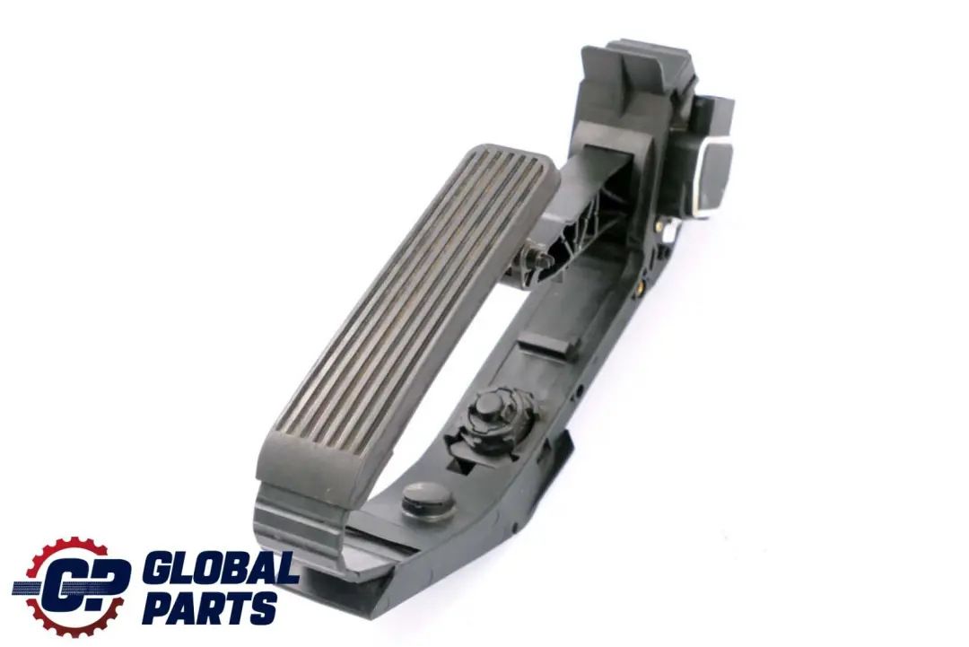 Mercedes-Benz C-Class W203 Accelerator Throttle Pedal to with Part number A2033000704 Mercedes-Benz C-Class W203 Accelerator Throttle Pedal - SKU rhd-A2033000704 - Part number A2033000704