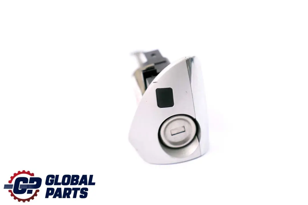  Mercedes-Benz C-Class W203 Front Right O/S Lock Cylinder Handle Door Silver - SKU rhd-A2037600218 - Part number A2037600218