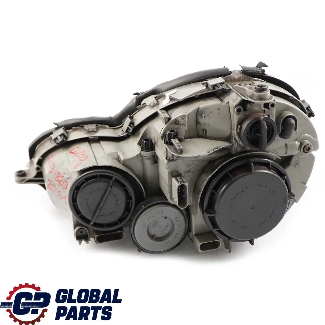 Mercedes-Benz CLC CL203 Headlamp Headlight Front Lamp Right O/S to with Part number A2038202061 Mercedes-Benz CLC CL203 Headlamp Headlight Front Lamp Right O/S - SKU rhd-A2038202061 - Part number A2038202061