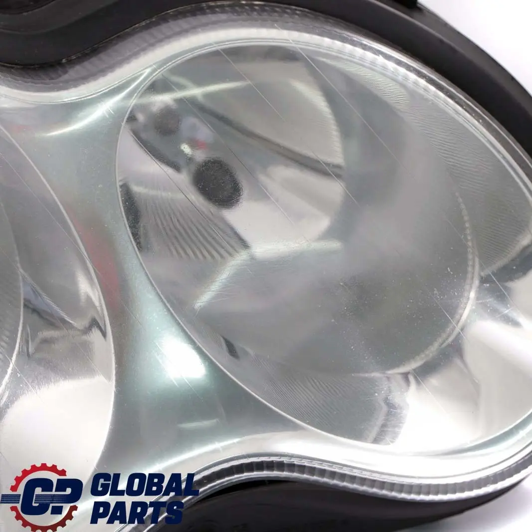 Mercedes-Benz C-Class W203 Headlight Headlamp Lamp Front Right O/S to with Part number A2038203461 Mercedes-Benz C-Class W203 Headlight Headlamp Lamp Front Right O/S - SKU rhd-A2038203461 - Part number A2038203461