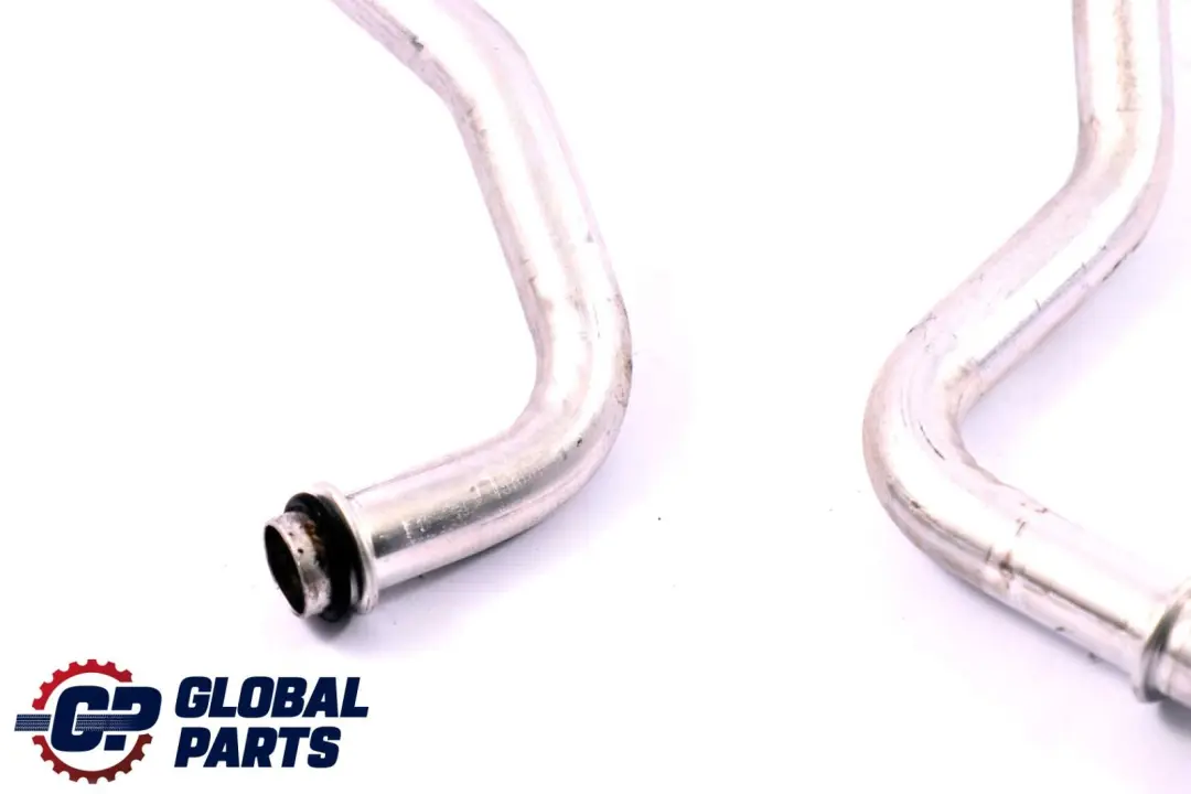 Mercedes-Benz C-Class W203 Heater Core Matrix Radiator Pipe to with Part number A2038301715 Mercedes-Benz C-Class W203 Heater Core Matrix Radiator Pipe - SKU rhd-A2038301715 - Part number A2038301715