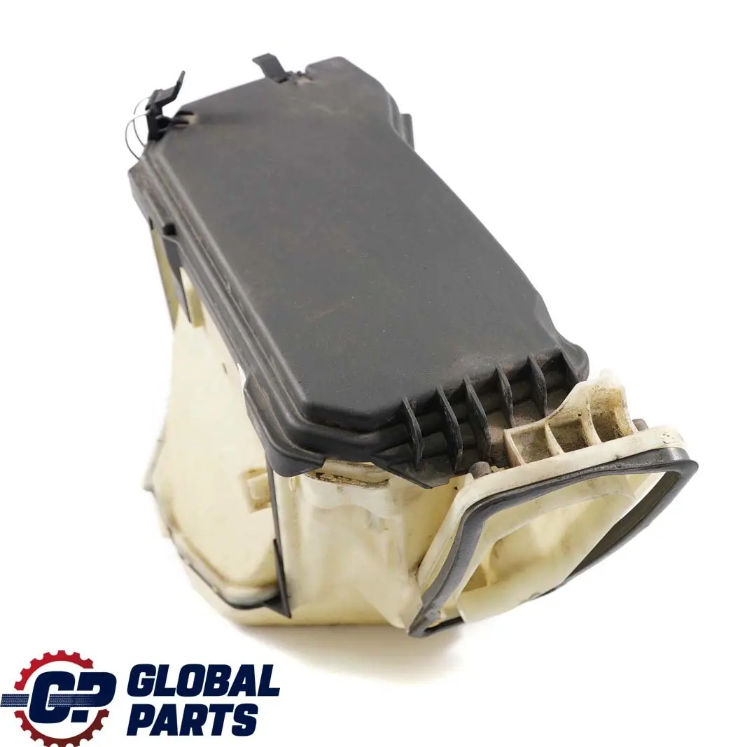 Mercedes-Benz C-Class W204 Fuse Box Housing Cover to with Part number A2045400124 Mercedes-Benz C-Class W204 Fuse Box Housing Cover - SKU rhd-A2045400124 - Part number A2045400124