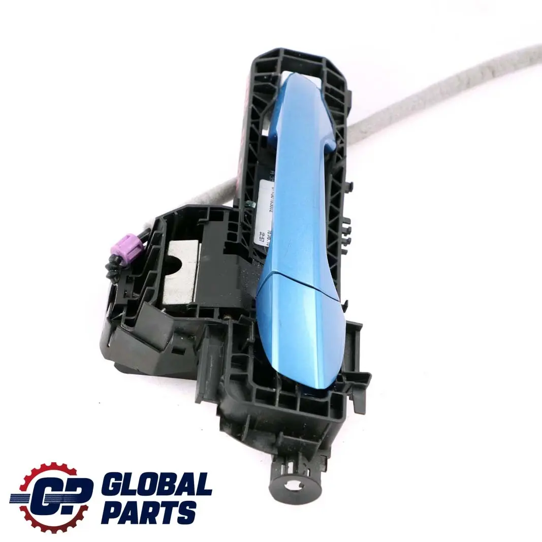 Mercedes-Benz A W176 Front Left Door N/S Handle South Sea Blue Metallic 162 to with Part number A2047601900 Mercedes-Benz A W176 Front Left Door N/S Handle South Sea Blue Metallic 162 - SKU rhd-A2047601900-SSB - Part number A2047601900