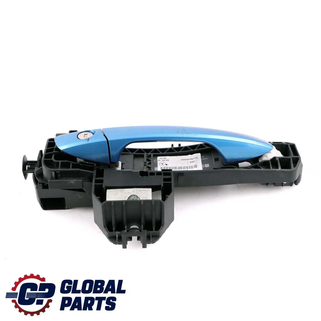 Mercedes-Benz A W176 Front Right Door O/S Handle South Sea Blue Metallic 162 to with Part number A2047602000 Mercedes-Benz A W176 Front Right Door O/S Handle South Sea Blue Metallic 162 - SKU rhd-A2047602000-SSB - Part number A2047602000