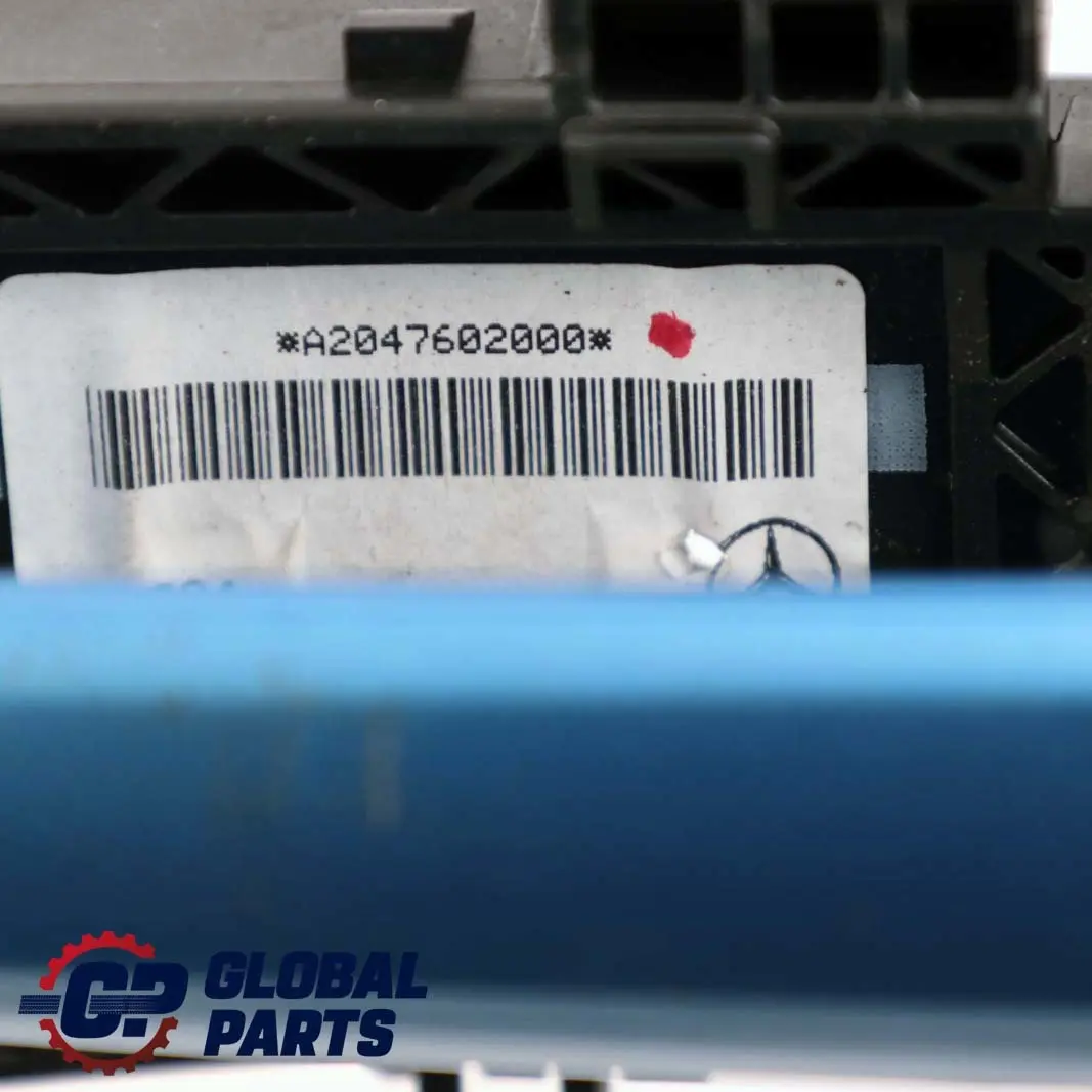  Mercedes-Benz A W176 Front Right Door O/S Handle South Sea Blue Metallic 162 - SKU rhd-A2047602000-SSB - Part number A2047602000