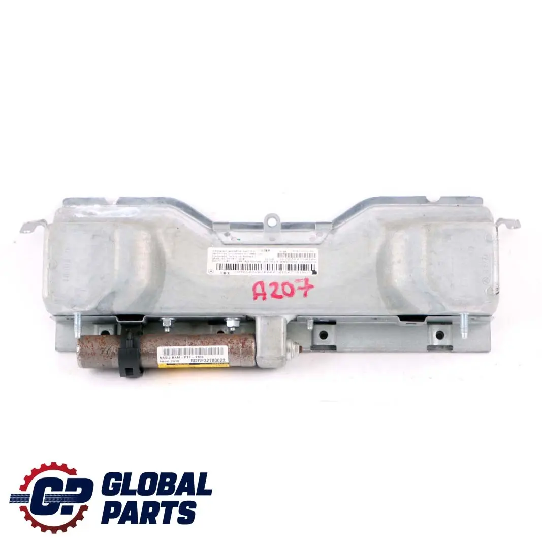 Module rodilla delantero derecho lado conductor para Mercedes W204 Air con número de pieza A2048602002 Mercedes W204 Air Module rodilla delantero derecho lado conductor - SKU rhd-A2048602002 - Número de pieza A2048602002