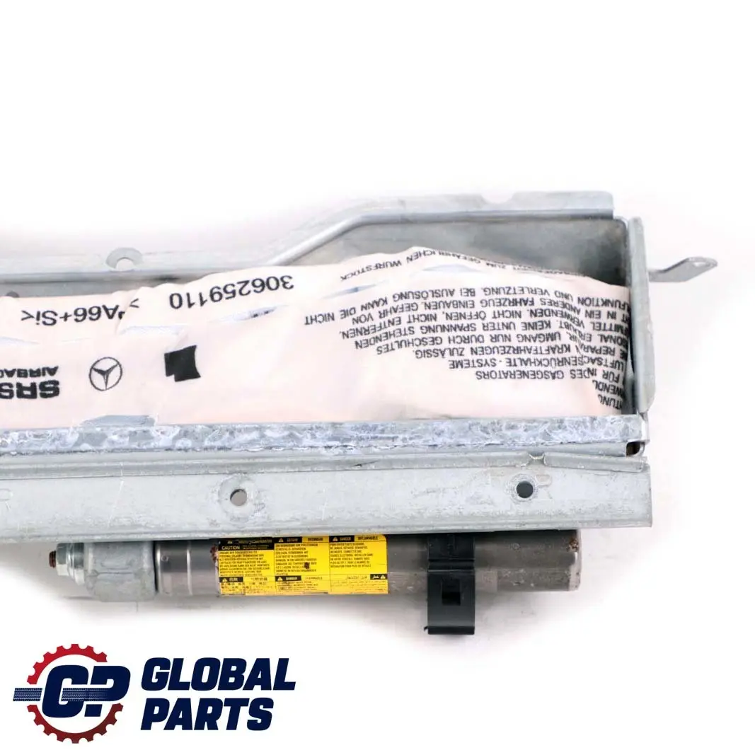 Mercedes W204 Air Module rodilla delantero derecho lado conductor - SKU rhd-A2048602002 - Número de pieza A2048602002