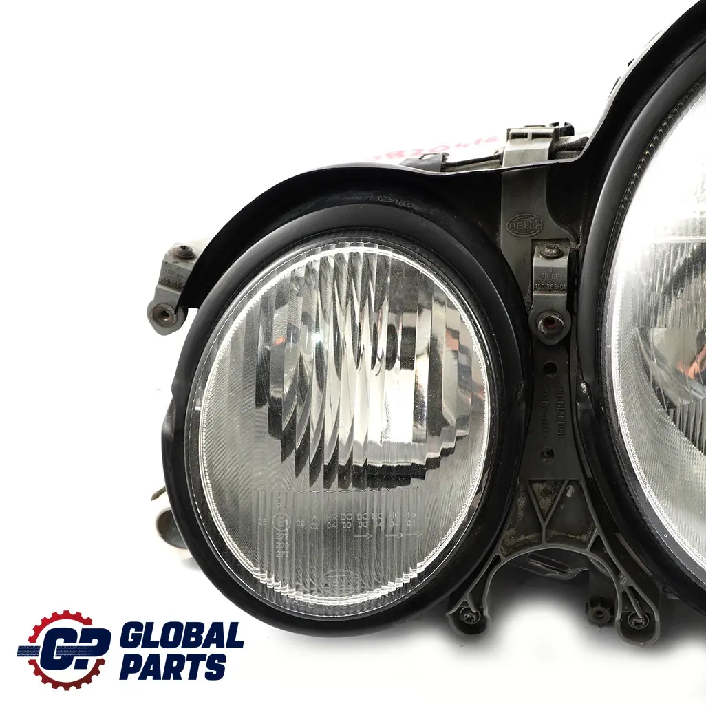 Mercedes-Benz E W210 Xenon Headlight Headlamp Lamp Front Left N/S to with Part number A2108204161 Mercedes-Benz E W210 Xenon Headlight Headlamp Lamp Front Left N/S - SKU rhd-A2108204161 - Part number A2108204161