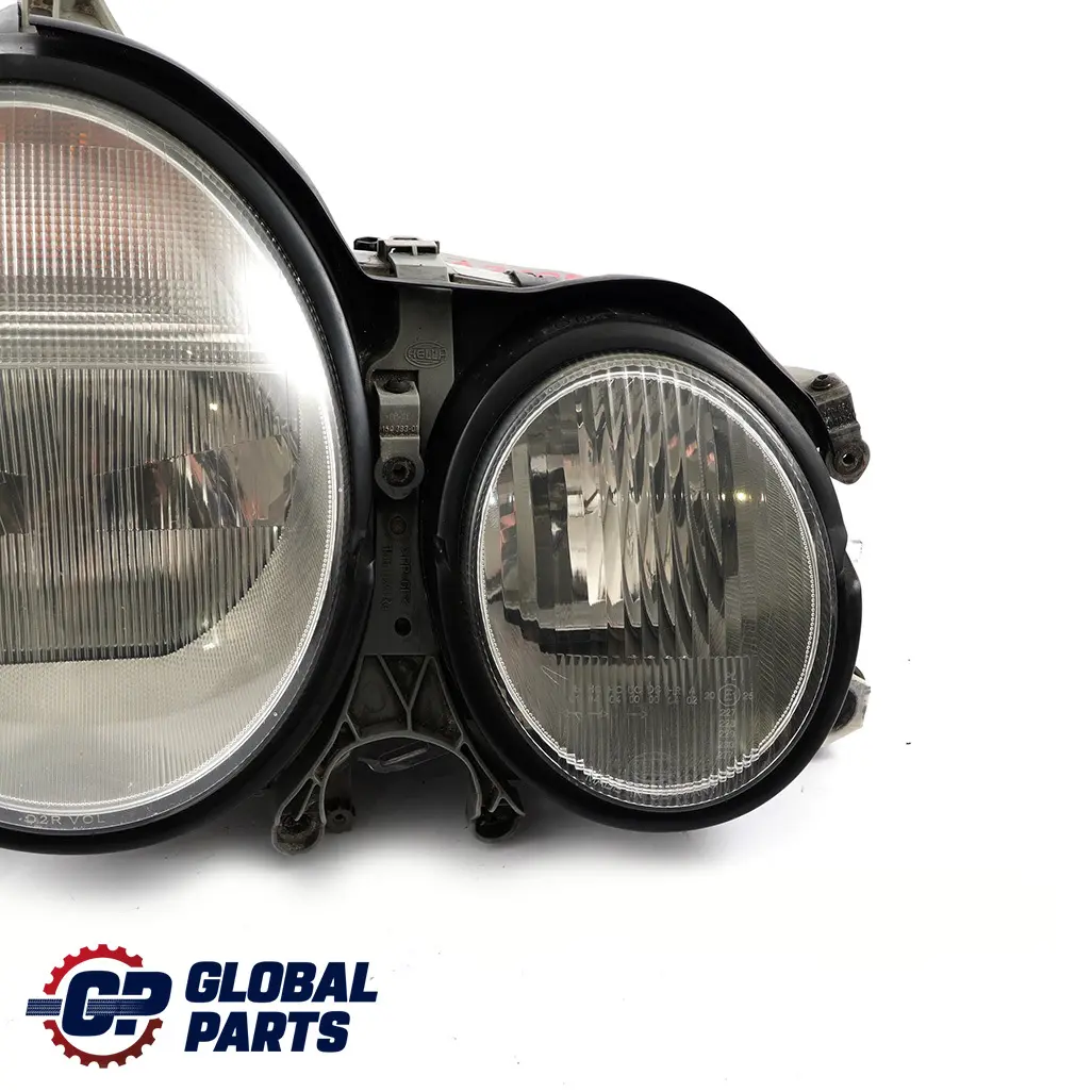 Mercedes-Benz E W210 Xenon Headlight Headlamp Lamp Front Right O/S to with Part number A2108204261 Mercedes-Benz E W210 Xenon Headlight Headlamp Lamp Front Right O/S - SKU rhd-A2108204261 - Part number A2108204261