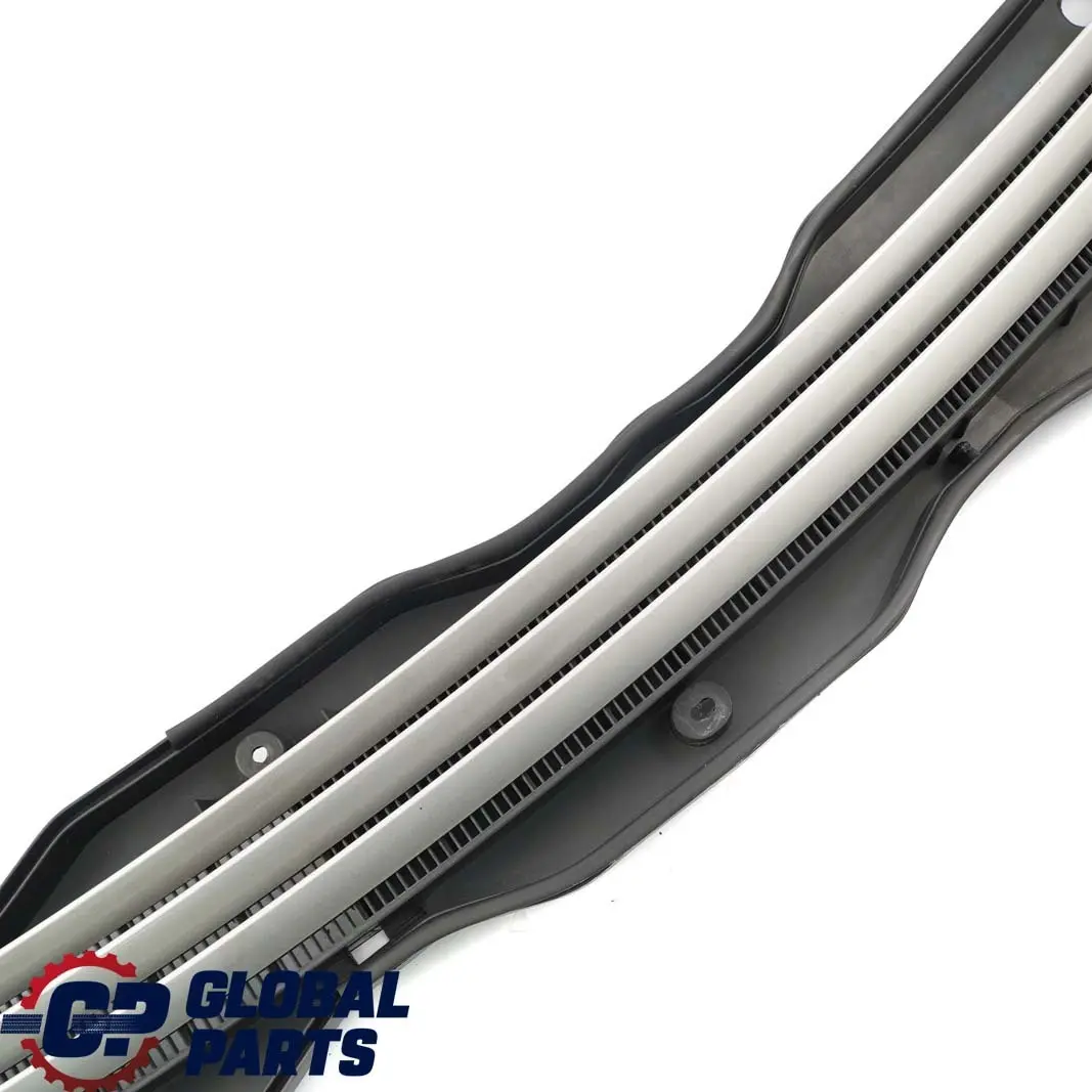 Mercedes-Benz E W210 Hood Bonnet Air Intake Grille Brillantsilber to with Part number A2108800805 Mercedes-Benz E W210 Hood Bonnet Air Intake Grille Brillantsilber - SKU rhd-A2108800805-BRS - Part number A2108800805