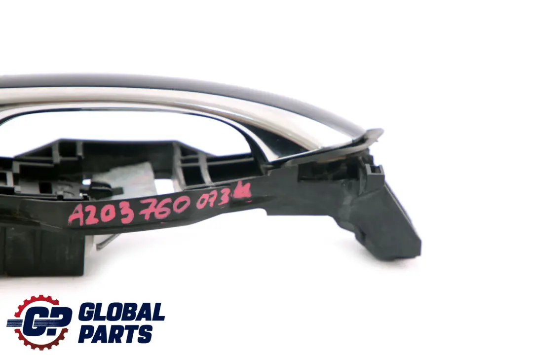 Handle Front Left N/S Tanzanite Blue Metallic Finish 359U to Mercedes E-Class S211 with Part number A2117600770 Mercedes E-Class S211 Handle Front Left N/S Tanzanite Blue Metallic Finish 359U - SKU rhd-A2117600770 - Part number A2117600770