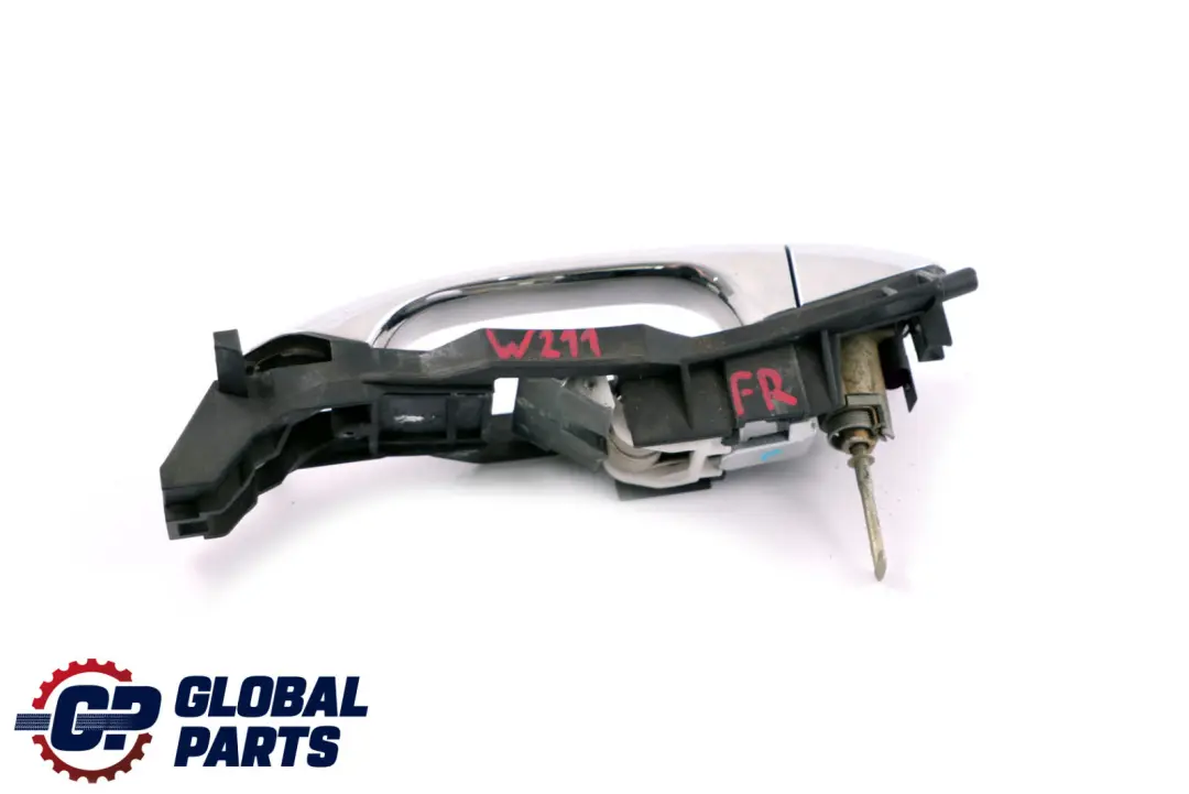 Mercedes-Benz E-Class S211 W211 Handle Front Right O/S Door Brilliant Silver to with Part number A2117600870 Mercedes-Benz E-Class S211 W211 Handle Front Right O/S Door Brilliant Silver - SKU rhd-A2117600870-BS - Part number A2117600870