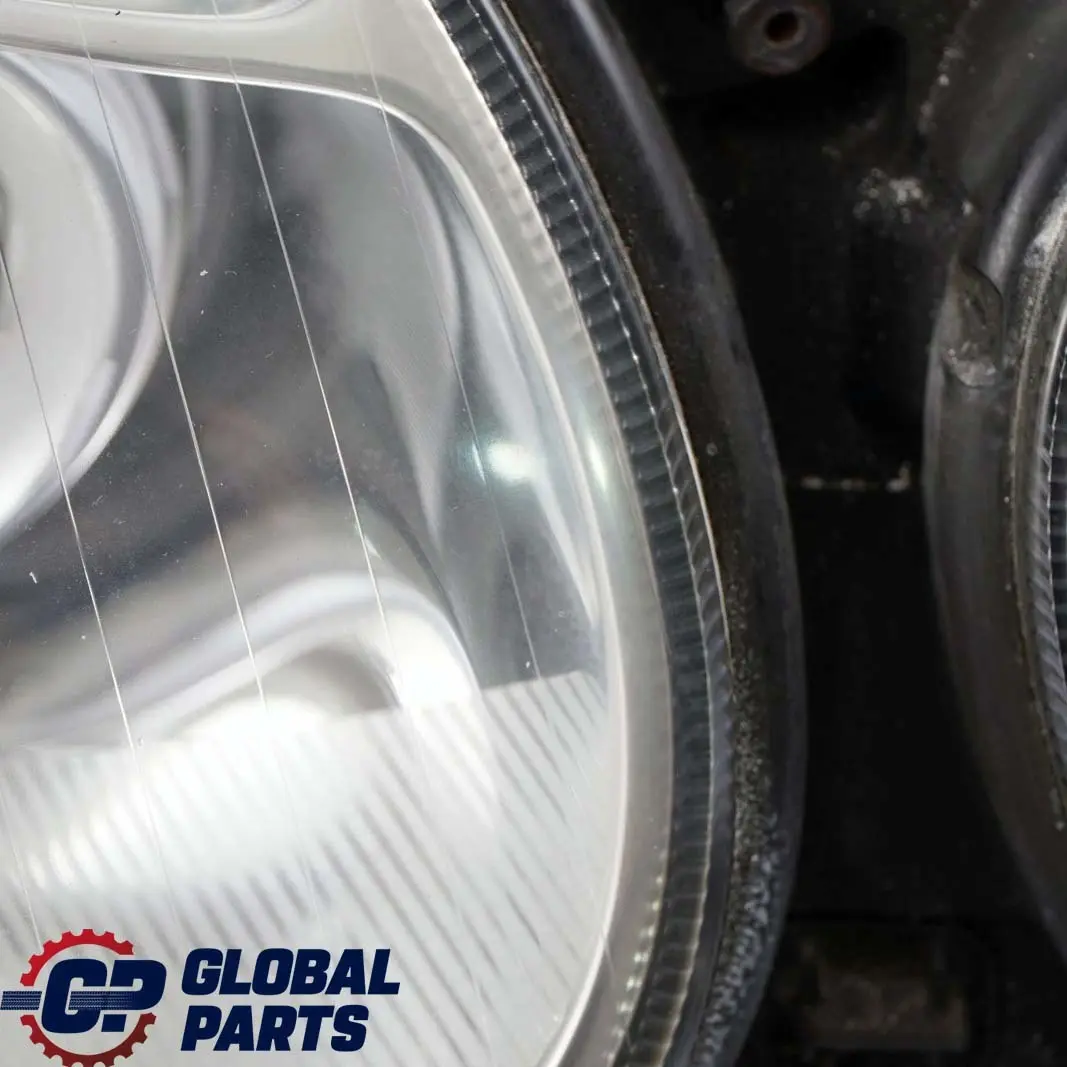 Mercedes-Benz E-Class W211 Headlamp Headlight Front Lamp Right O/S to with Part number A2118200661 Mercedes-Benz E-Class W211 Headlamp Headlight Front Lamp Right O/S - SKU rhd-A2118200661 - Part number A2118200661