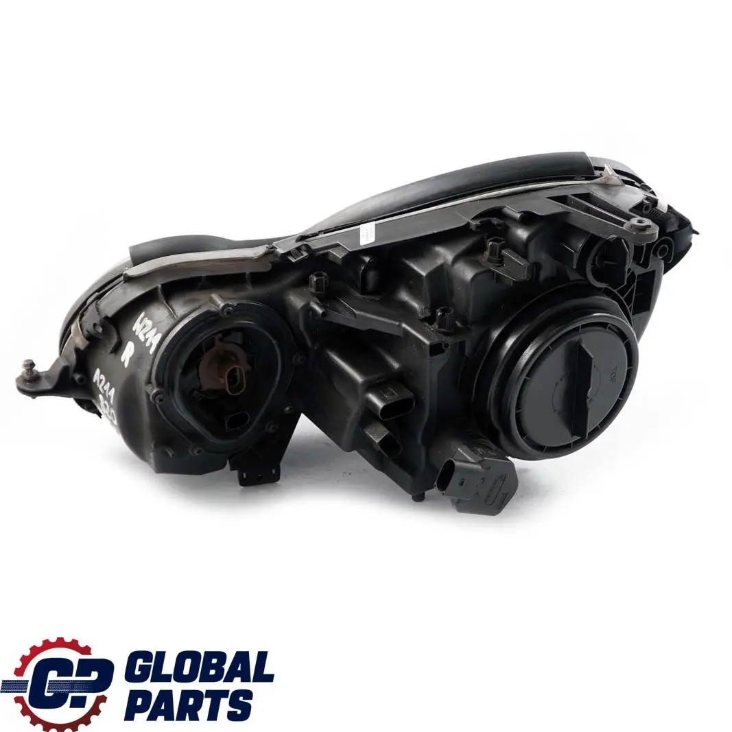 Mercedes-Benz E-Class W211 Headlamp Headlight Front Lamp Right O/S to with Part number A2118200661 Mercedes-Benz E-Class W211 Headlamp Headlight Front Lamp Right O/S - SKU rhd-A2118200661 - Part number A2118200661