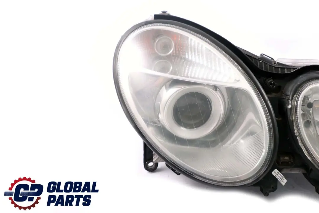 Bi-Xenon Headlight Headlamp Lamp Right O/S to Mercedes E-Class 1 W211 with Part number A2118201661 Mercedes E-Class 1 W211 Bi-Xenon Headlight Headlamp Lamp Right O/S - SKU rhd-A2118201661-1 - Part number A2118201661