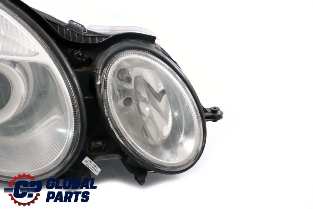 Bi-Xenon Headlight Headlamp Lamp Right O/S to Mercedes E-Class 1 W211 with Part number A2118201661 Mercedes E-Class 1 W211 Bi-Xenon Headlight Headlamp Lamp Right O/S - SKU rhd-A2118201661-1 - Part number A2118201661