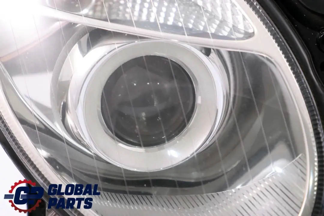 Bi-Xenon Headlight Headlamp Lamp Right O/S to Mercedes W211 with Part number A2118201661 Mercedes W211 Bi-Xenon Headlight Headlamp Lamp Right O/S - SKU rhd-A2118201661 - Part number A2118201661
