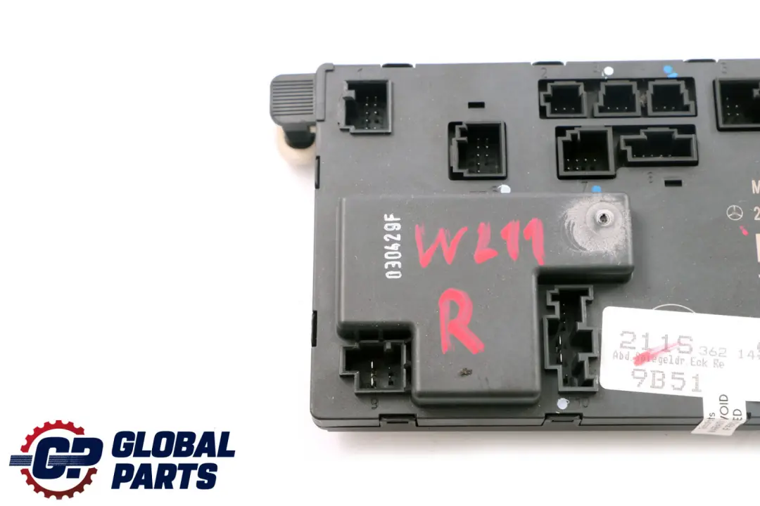 Mercedes-Benz E-Class W211 Front Right O/S Driver Door Control Module Unit ECU to with Part number A2118201685 Mercedes-Benz E-Class W211 Front Right O/S Driver Door Control Module Unit ECU - SKU rhd-A2118201685 - Part number A2118201685