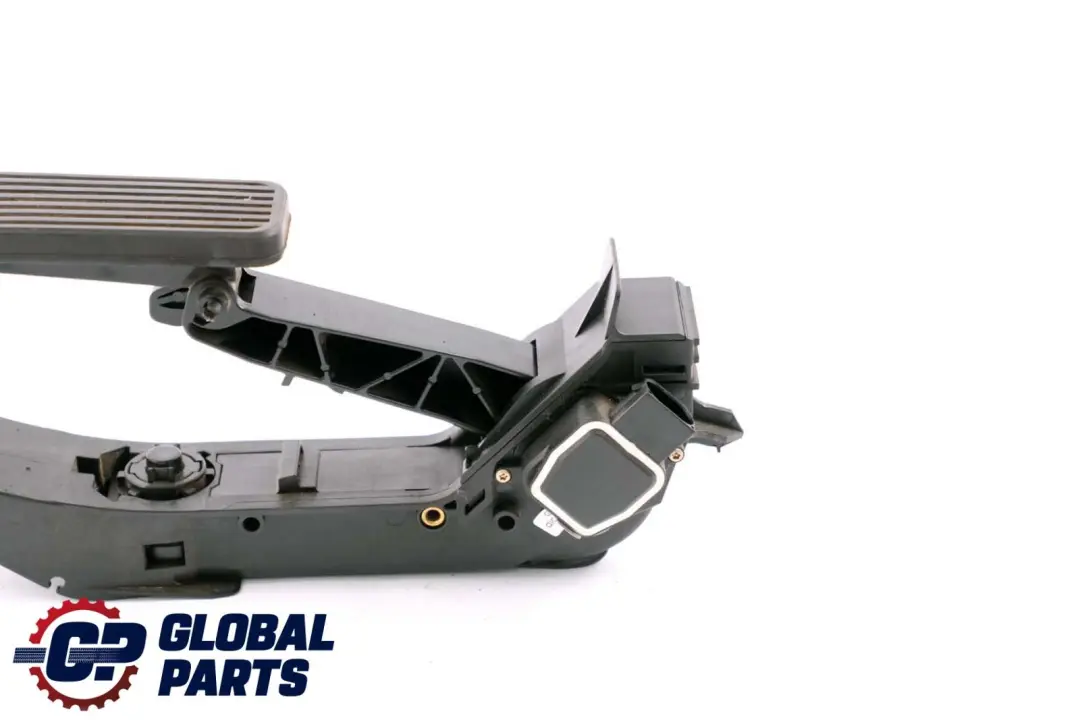 Mercedes W220 Accelerator Throttle Pedal - SKU A2203000104 - Part number A2203000104