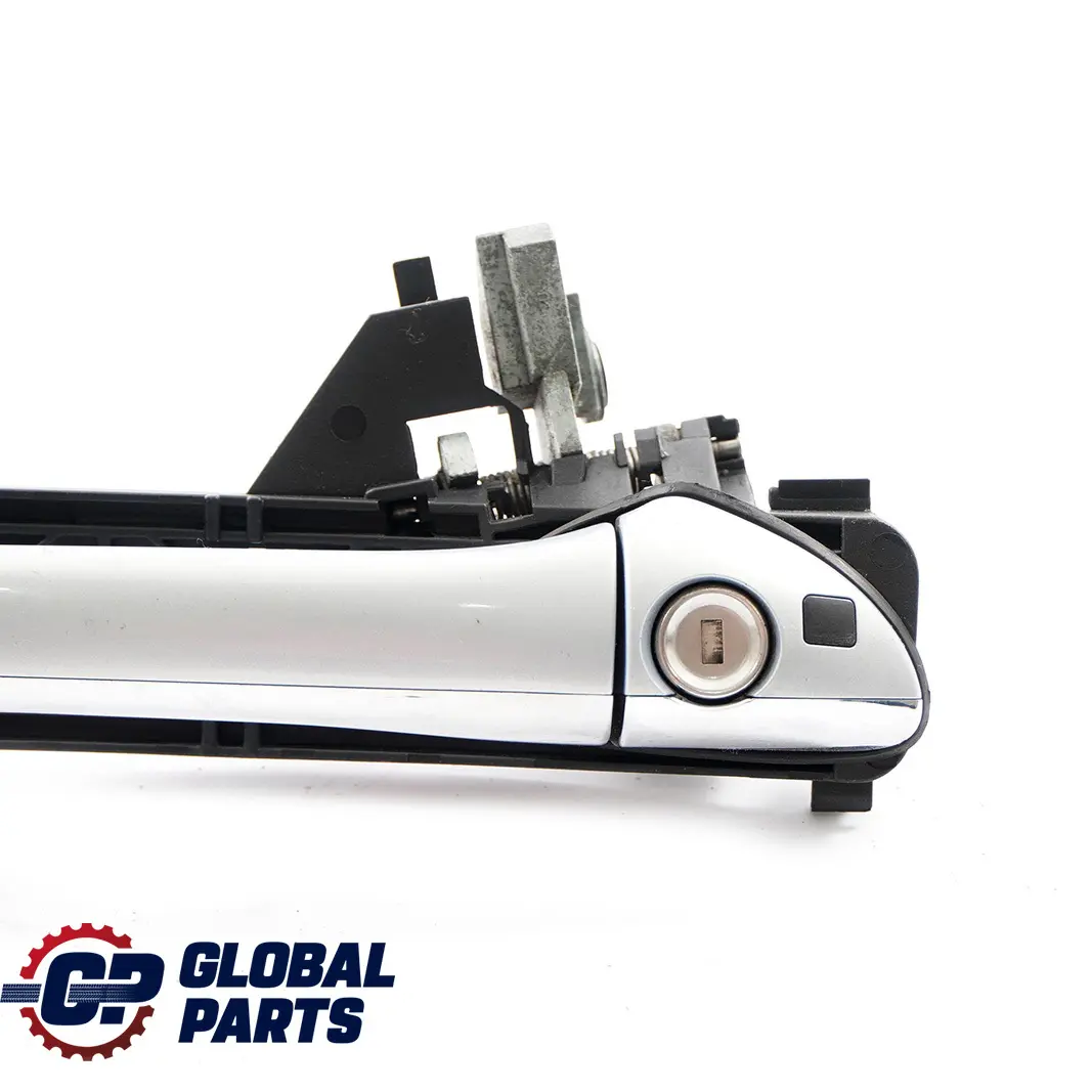 Mercedes-Benz S-Class W220 Front Right Door O/S Handle Horizon Blue 347 to with Part number A2207600434 Mercedes-Benz S-Class W220 Front Right Door O/S Handle Horizon Blue 347 - SKU rhd-A2207600434-QB - Part number A2207600434