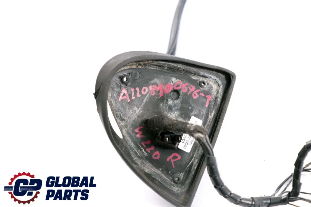 Class C215 W220 Left N/S Wing Door Mirror Wiring A2208100676 to Mercedes CL S with Part number A2208100776 Mercedes CL S Class C215 W220 Left N/S Wing Door Mirror Wiring A2208100676 - SKU rhd-A2208100676-1 - Part number A2208100776