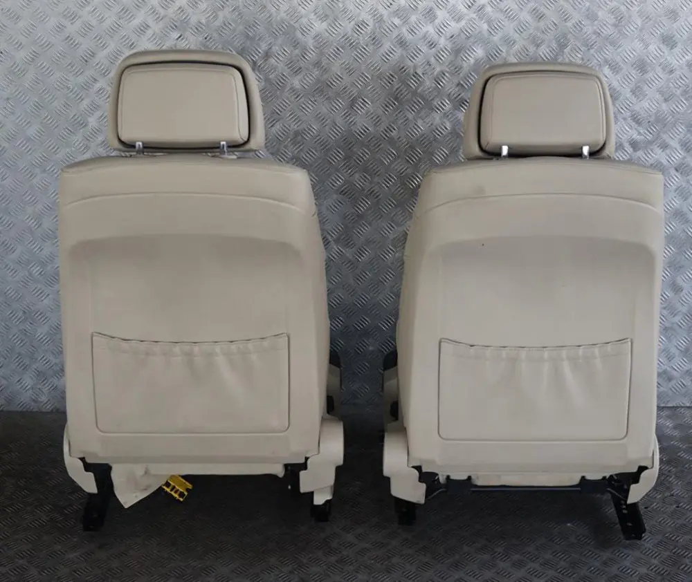 Creambeige Cream Beige Leather Interior Seats Door Cards to BMW LCI Touring with Part number E61 BMW LCI Touring Creambeige Cream Beige Leather Interior Seats Door Cards - SKU rhd-E61 LCI Creambeige Leather Seats (LCGE) - Part number E61