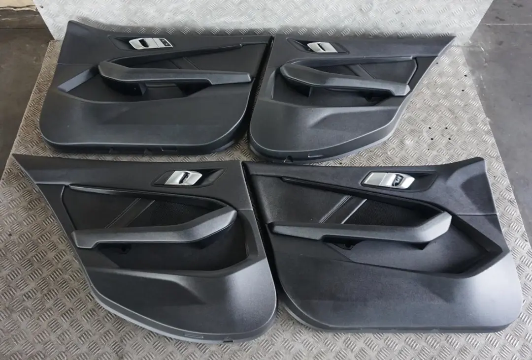 Cloth / Leather Interior Seats Anthracite With Door Cards to BMW 1 Series Sport with Part number F40 BMW 1 Series Sport Cloth / Leather Interior Seats Anthracite With Door Cards - SKU rhd-F40 Sport Black Leather / Cloth Seats (GGAT) - Part number F40