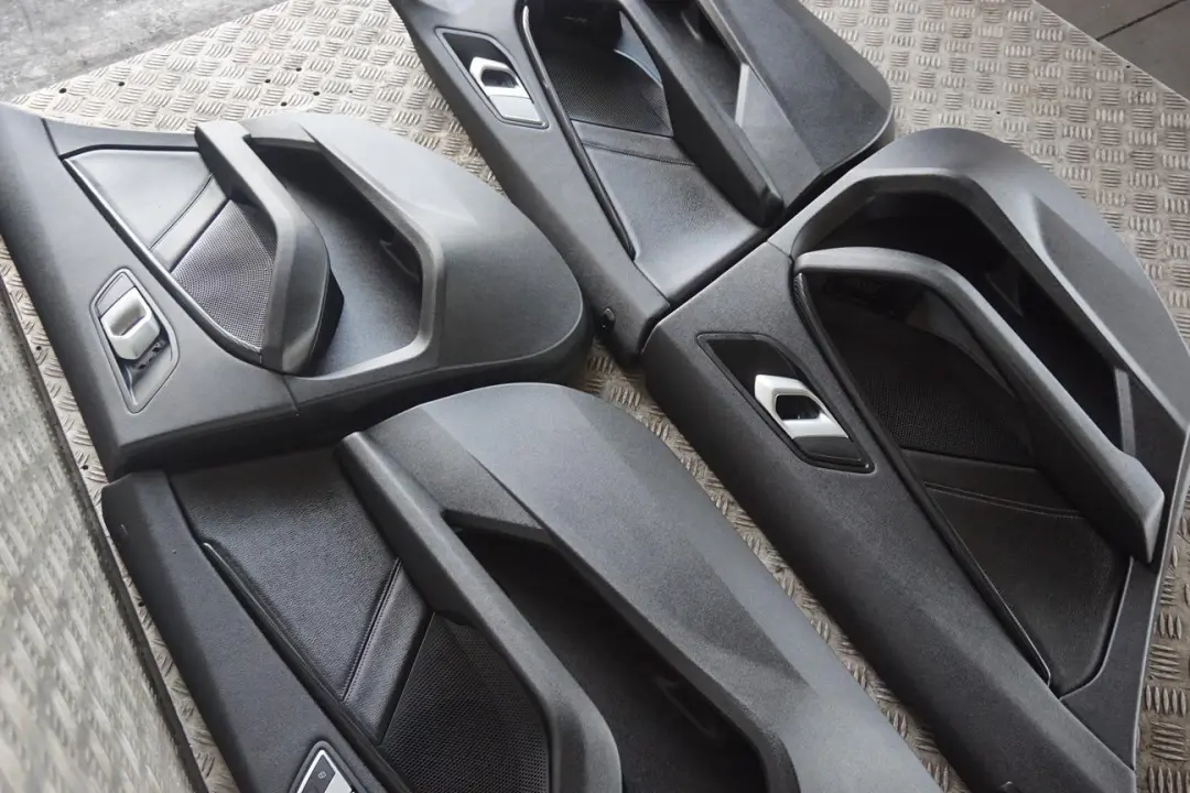 Cloth / Leather Interior Seats Anthracite With Door Cards to BMW 1 Series Sport with Part number F40 BMW 1 Series Sport Cloth / Leather Interior Seats Anthracite With Door Cards - SKU rhd-F40 Sport Black Leather / Cloth Seats (GGAT) - Part number F40