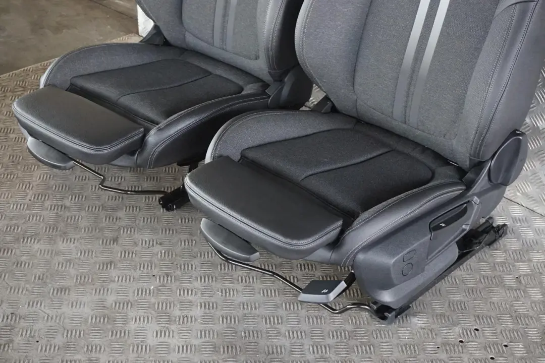 Cloth / Leather Interior Seats Anthracite With Door Cards to BMW 1 Series Sport with Part number F40 BMW 1 Series Sport Cloth / Leather Interior Seats Anthracite With Door Cards - SKU rhd-F40 Sport Black Leather / Cloth Seats (GGAT) - Part number F40