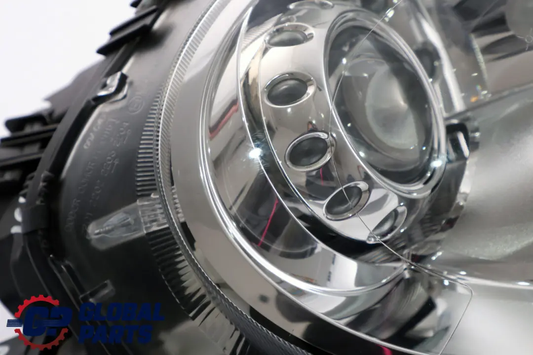 Drivers Side Xenon Headlight Right O/S 2010+ to Mini Cooper R55 R56 R57 LCI with Part number 7269990 Mini Cooper R55 R56 R57 LCI Drivers Side Xenon Headlight Right O/S 2010+ - SKU rhd-LCI-7269990 - Part number 7269990