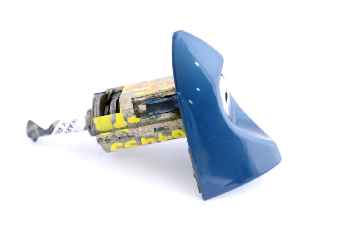 Front Right Handle O/S Lock Cylinder Topasblau Topaz Blue to BMW X5 Series E53 with Part number 0007433 BMW X5 Series E53 Front Right Handle O/S Lock Cylinder Topasblau Topaz Blue - SKU rhd-P0007433-TB - Part number 0007433