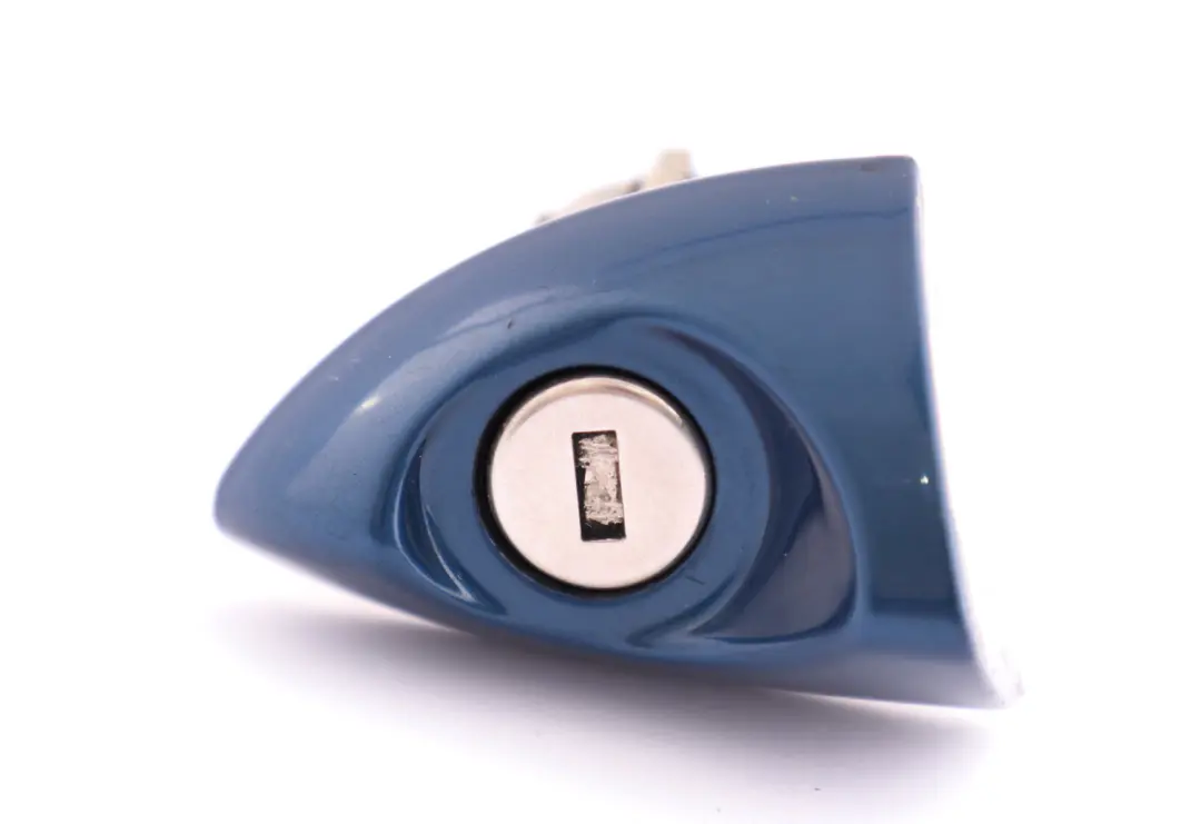 Front Right Handle O/S Lock Cylinder Topasblau Topaz Blue to BMW X5 Series E53 with Part number 0007433 BMW X5 Series E53 Front Right Handle O/S Lock Cylinder Topasblau Topaz Blue - SKU rhd-P0007433-TB - Part number 0007433