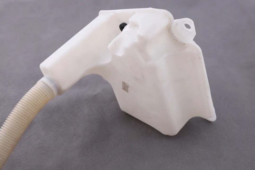 Container Rear Window Wash Fluid Bottle to BMW 3 Series E46 Compact with Part number 7003353 BMW 3 Series E46 Compact Container Rear Window Wash Fluid Bottle - SKU 7010988 - Part number 7003353