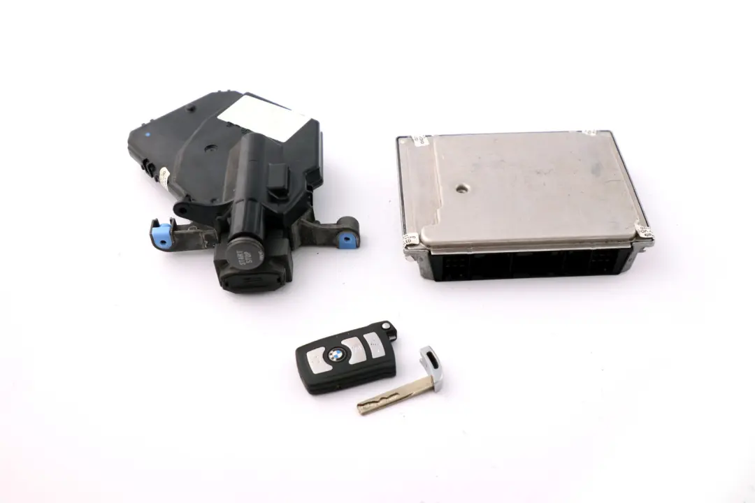 BMW 7 Series E65 735i N62 Petrol ECU Kit DME Ignition Switch CAS Key - SKU rhd-7520929-2 - Part number 7520929