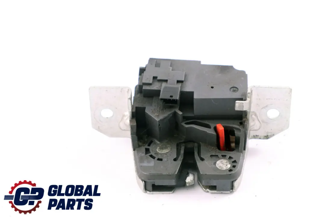 Cierre Tapa Maletero Trasero Pestillo para Mercedes W169 W245 con número de pieza A1697400035 Mercedes W169 W245 Cierre Tapa Maletero Trasero Pestillo - SKU A1697400035 - Número de pieza A1697400035