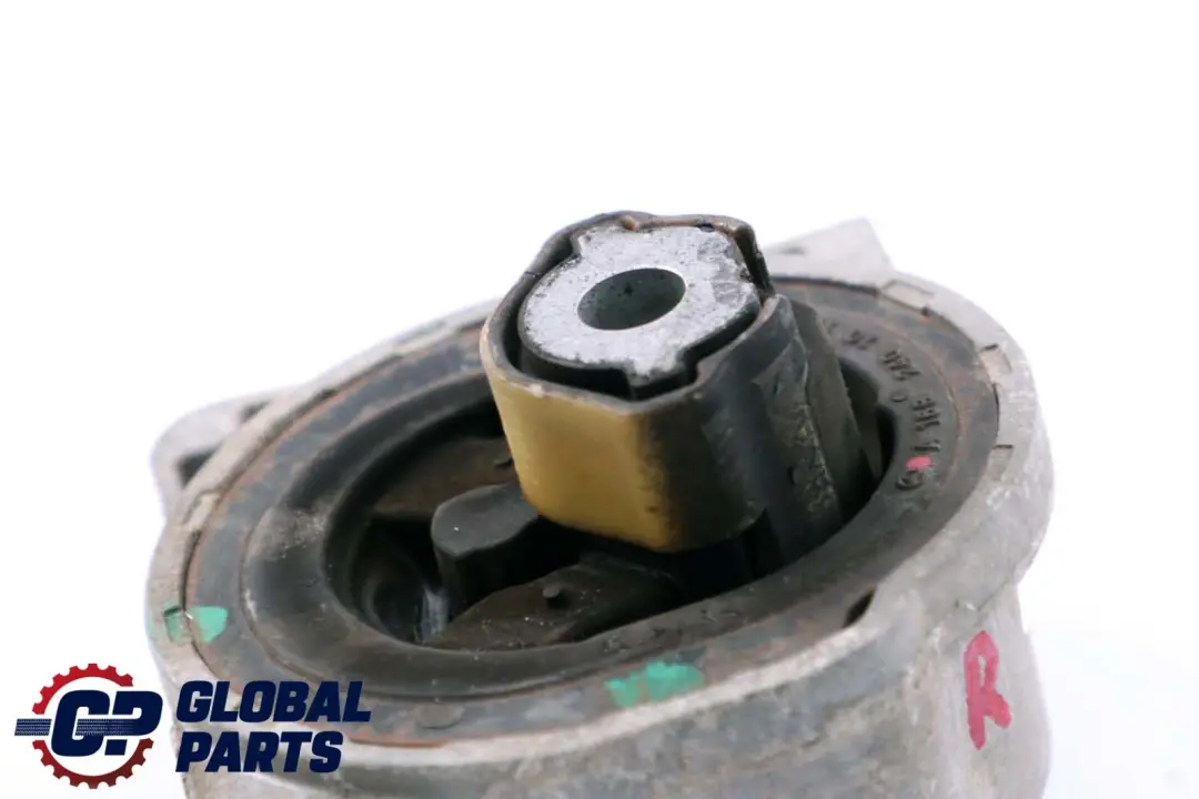 Roulement boîte vitesses arrière droite pour Mercedes W169 W245 Diesel à propos du numéro de pièce A1692401018 Mercedes W169 W245 Diesel Roulement boîte vitesses arrière droite - SKU A1692401018 - Numéro de pièce A1692401018