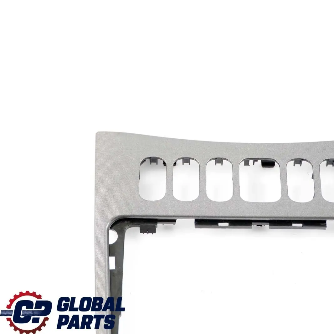  Mercedes-Benz W168 Couverture de Console Centrale - SKU A1686802136-1 - Numéro de pièce A1686802136